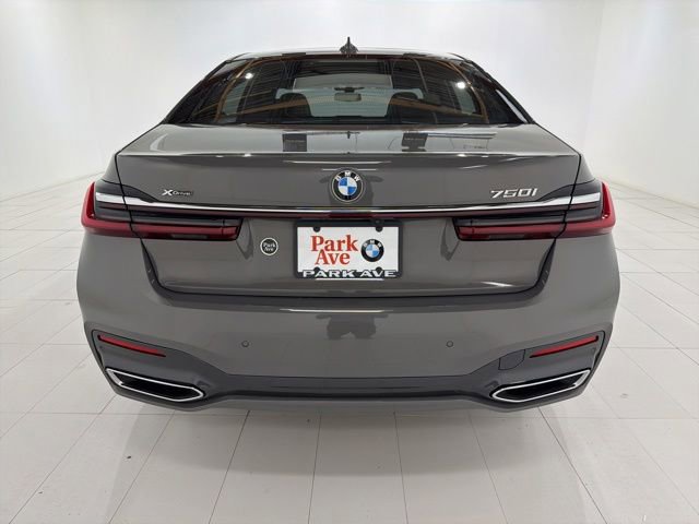 Used 2020 BMW 750i xDrive w/ Executive Package AWD/4WD image 45