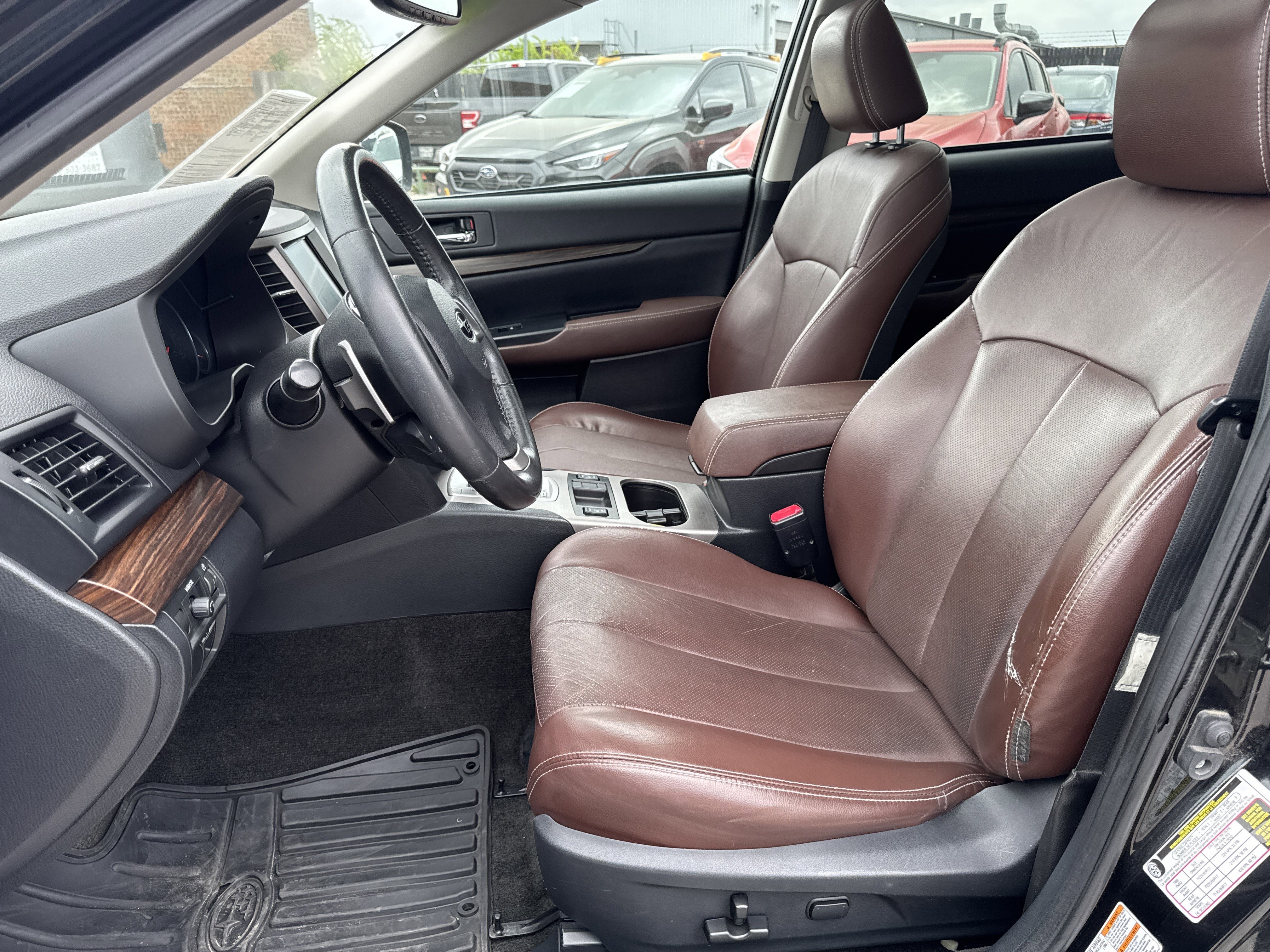 Used 2013 Subaru Outback 3.6R Limited w/ Special Appearance Pkg image 26