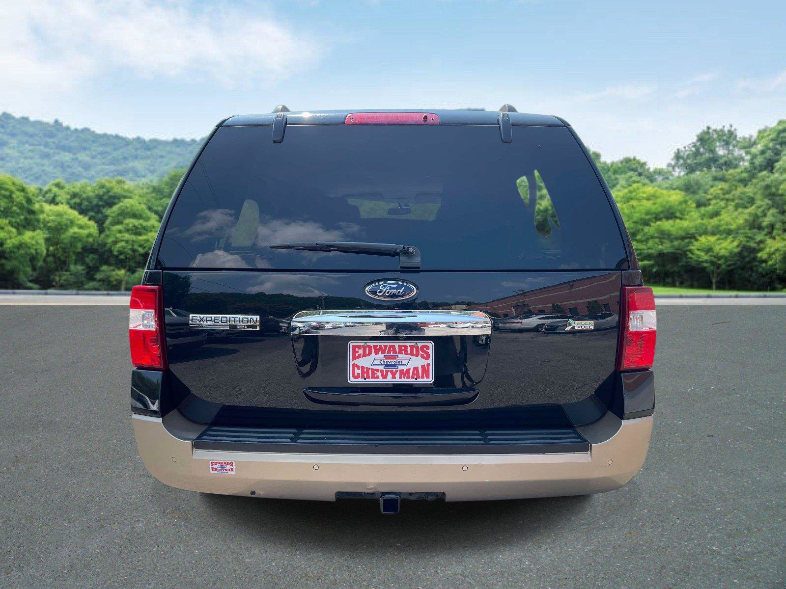 Used 2014 Ford Expedition EL XLT w/ Equipment Group 202A AWD/4WD image 21