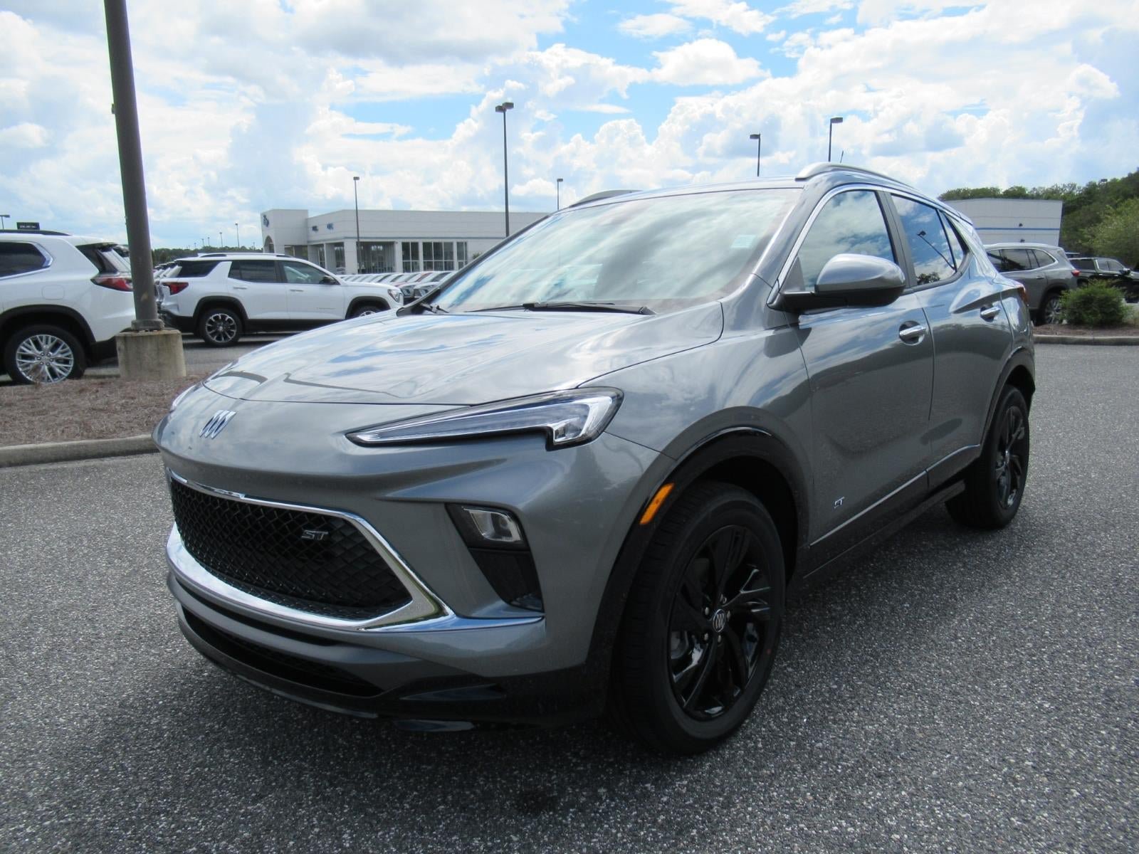 New 2026 Buick Encore GX Sport Touring w/ Comfort Package FWD image 3