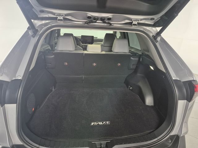 Used 2023 Toyota RAV4 Limited image 15