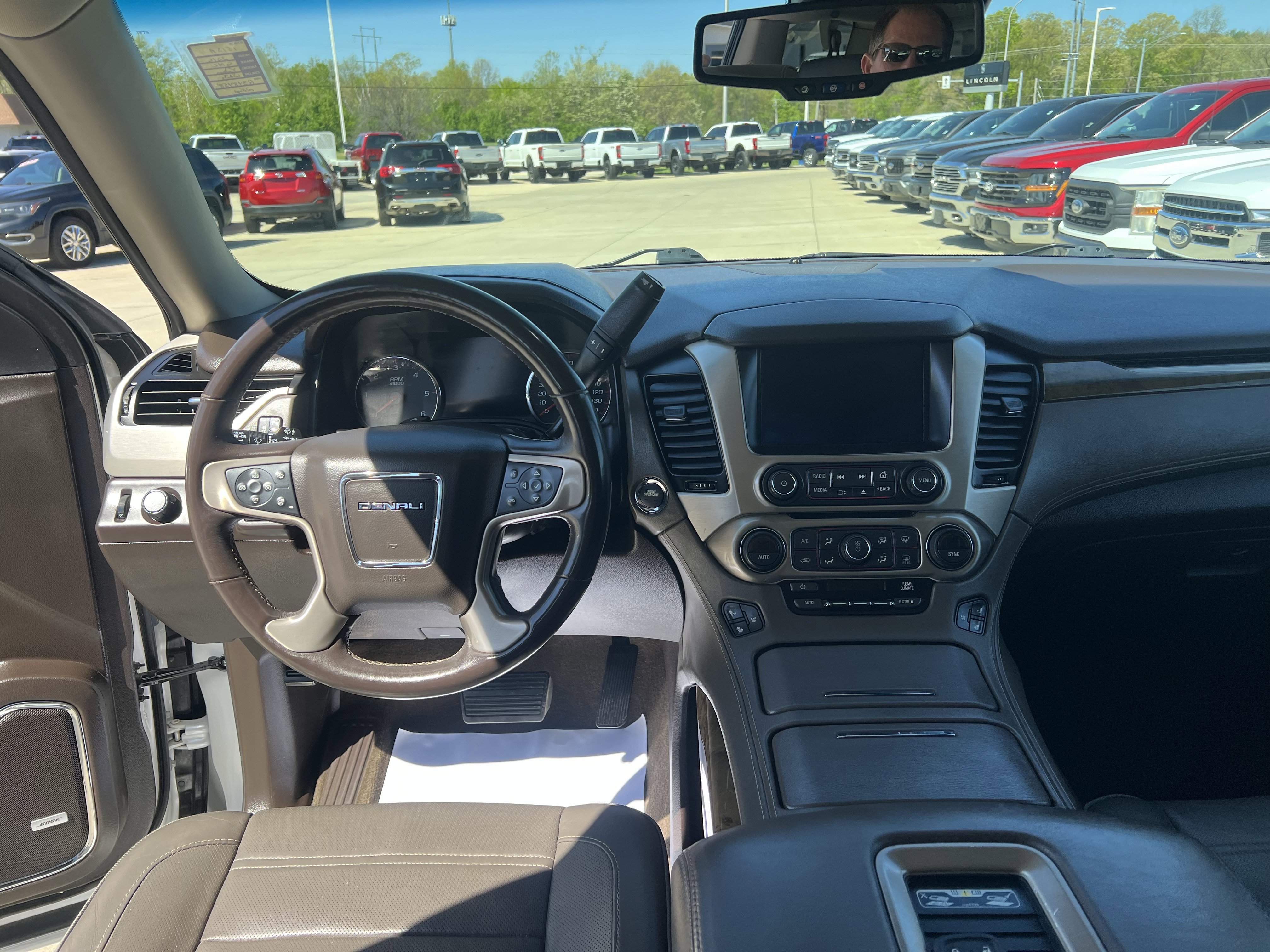 Used 2016 GMC Yukon XL Denali w/ Open Road Package image 21