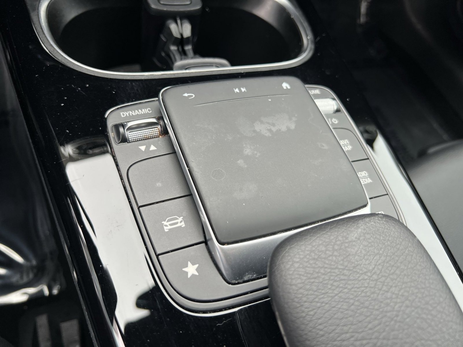 Used 2023 Mercedes-Benz CLA 250 4MATIC image 29