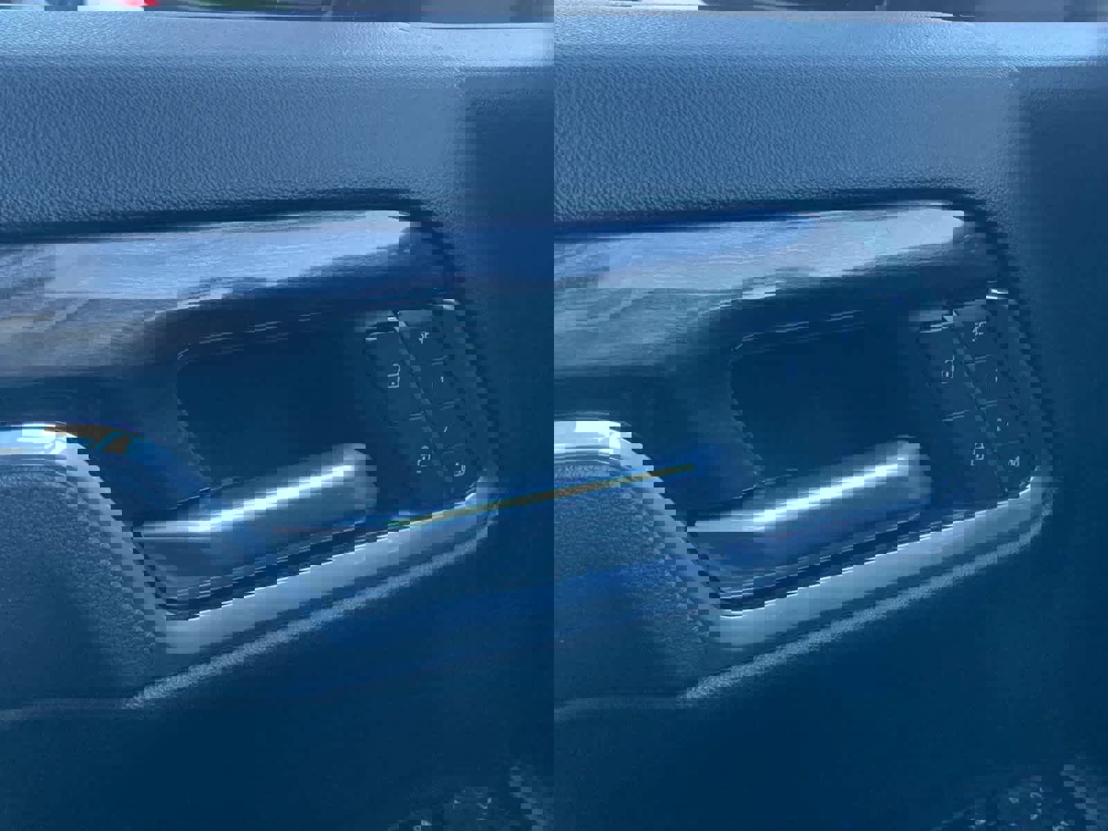 Certified 2025 Chevrolet Silverado 2500 LTZ w/ LTZ Convenience Package image 23