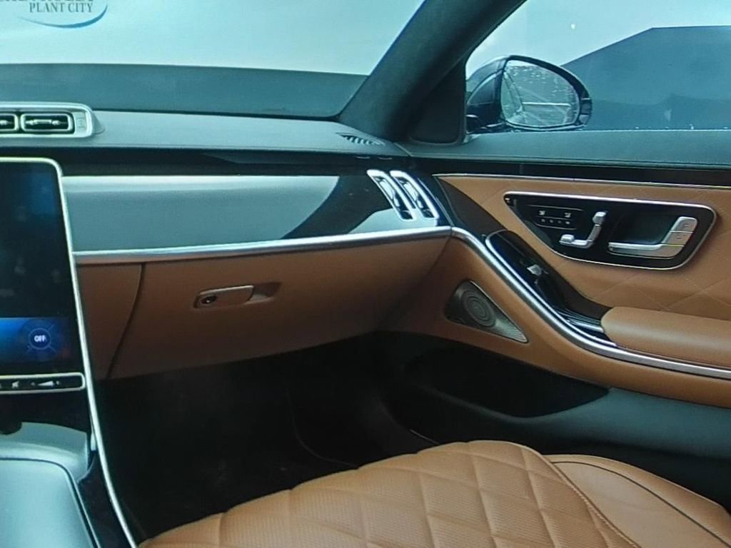 Used 2024 Mercedes-Benz S 580 4MATIC Sedan image 15