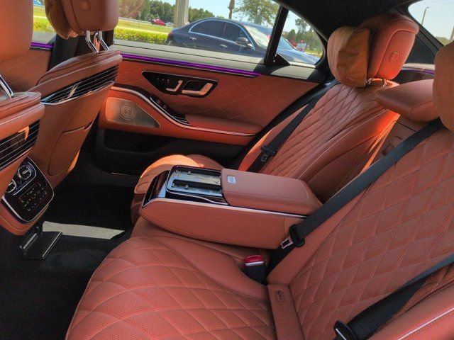 New 2027 Mercedes-Benz S 580 4MATIC Sedan image 13