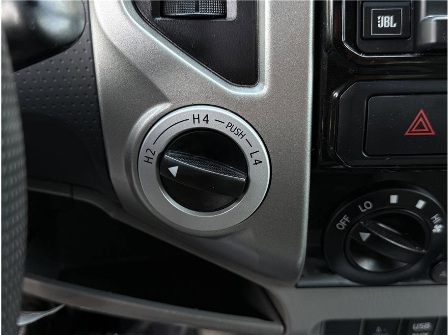 Used 2014 Toyota Tacoma 4x4 Double Cab w/ TRD Off-Road Package image 14
