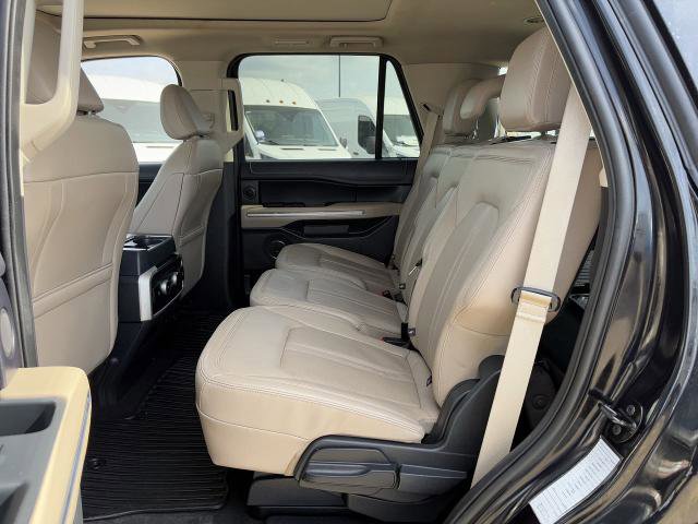 Certified 2024 Ford Expedition Limited image 30