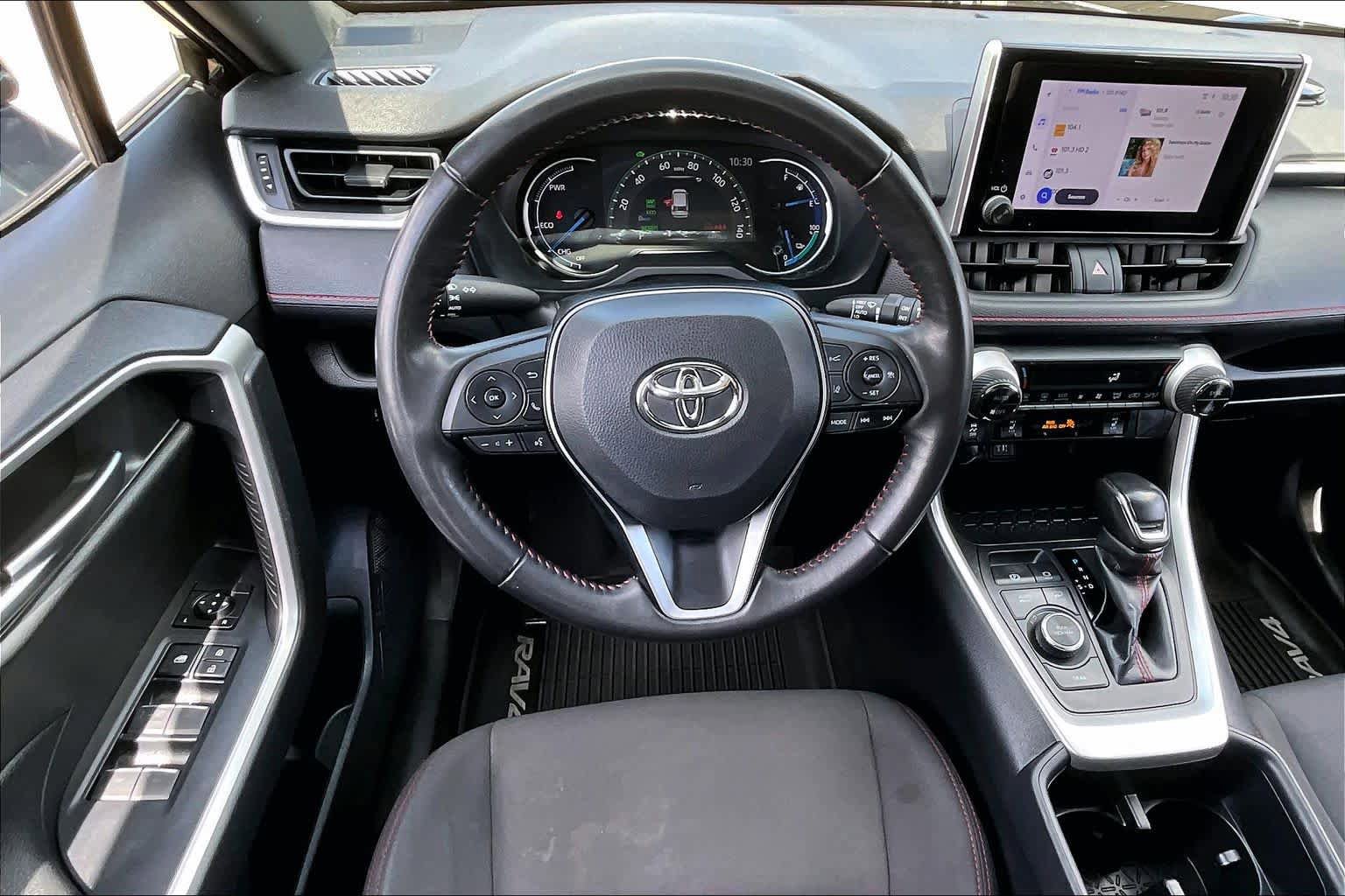 Used 2023 Toyota RAV4 SE w/ Weather & Moonroof Package AWD/4WD image 6