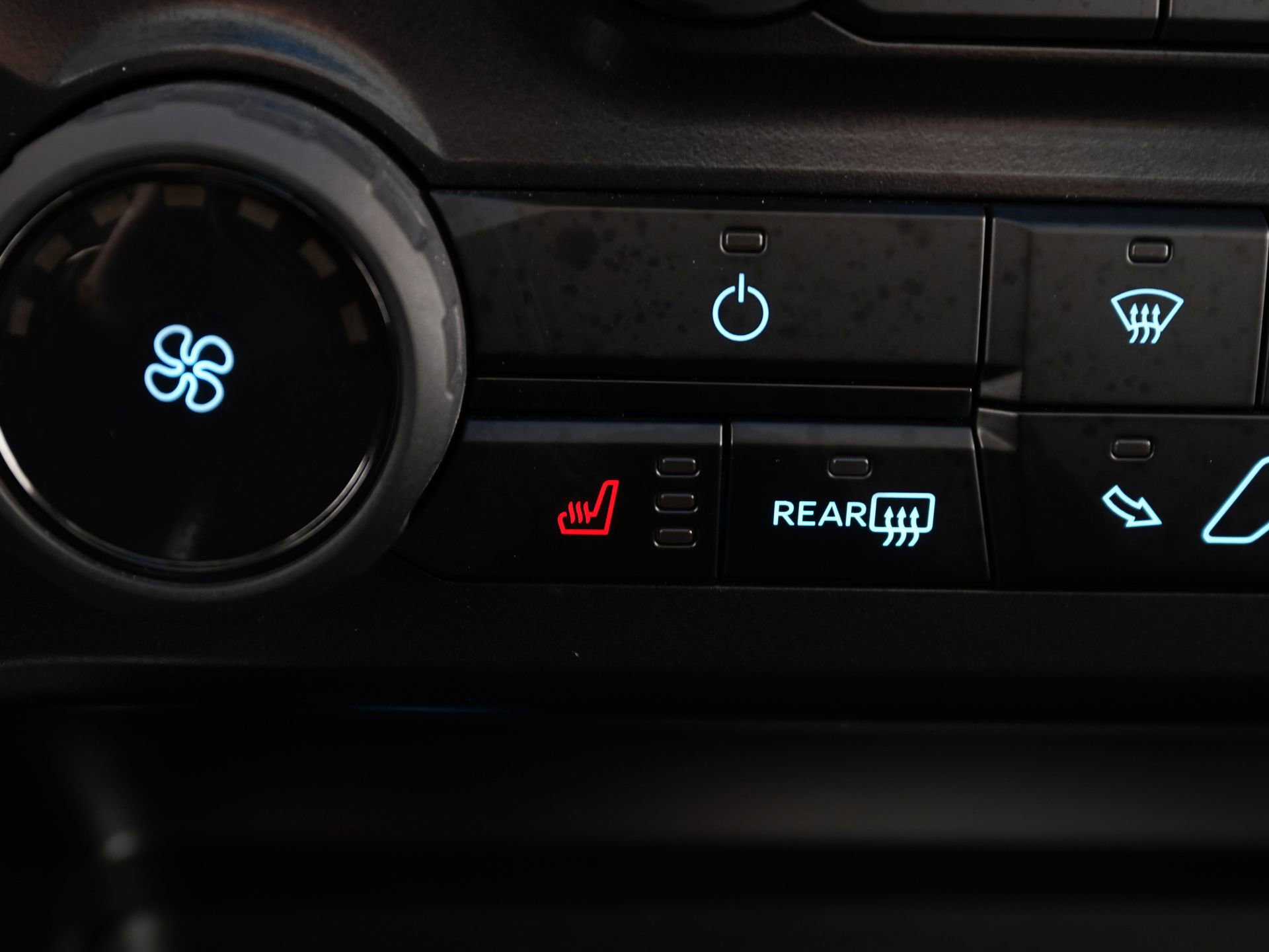 Used 2025 Ford F250 XLT w/ Black Appearance Package image 23