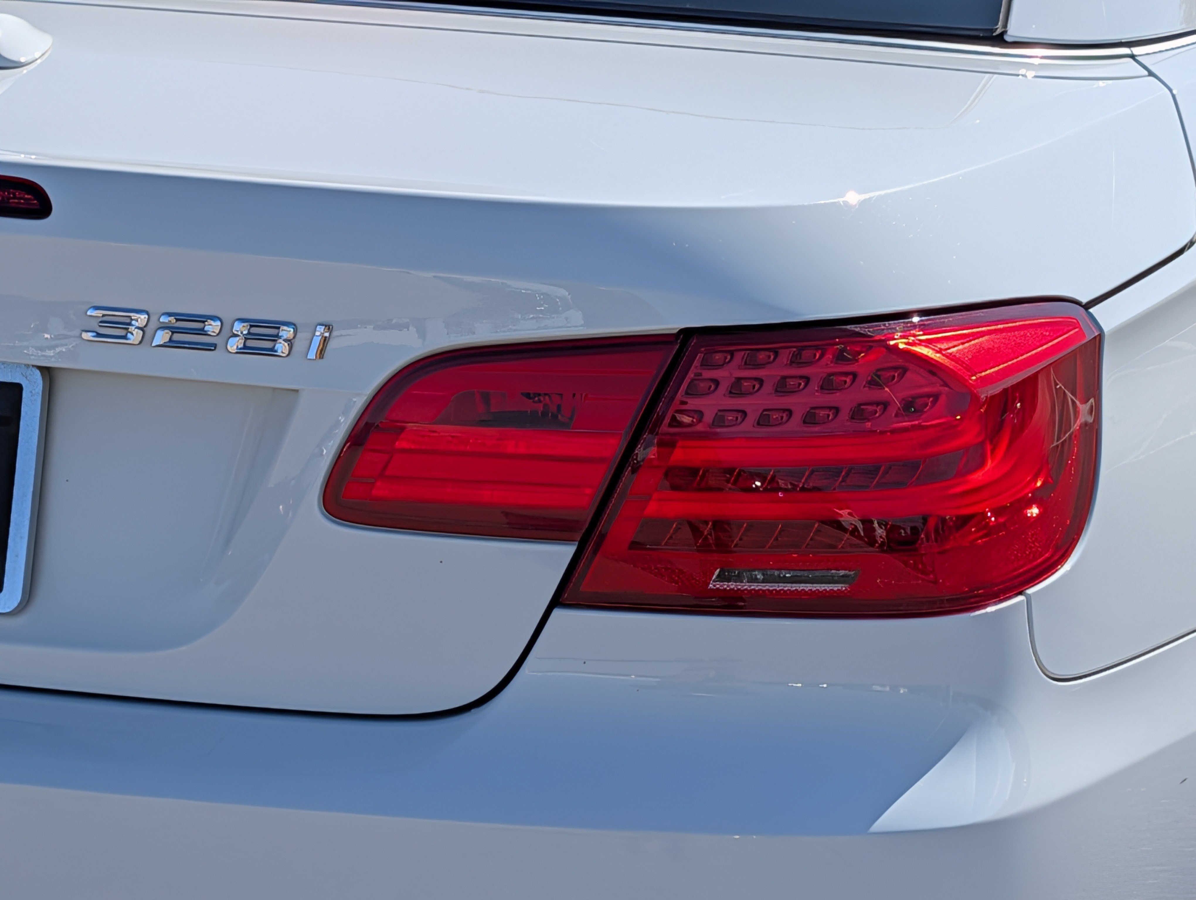 Used 2011 BMW 328i Convertible RWD image 10
