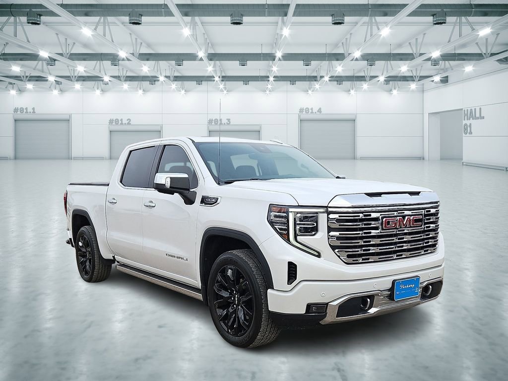 Used 2023 GMC Sierra 1500 Denali w/ Denali Reserve Package image 4