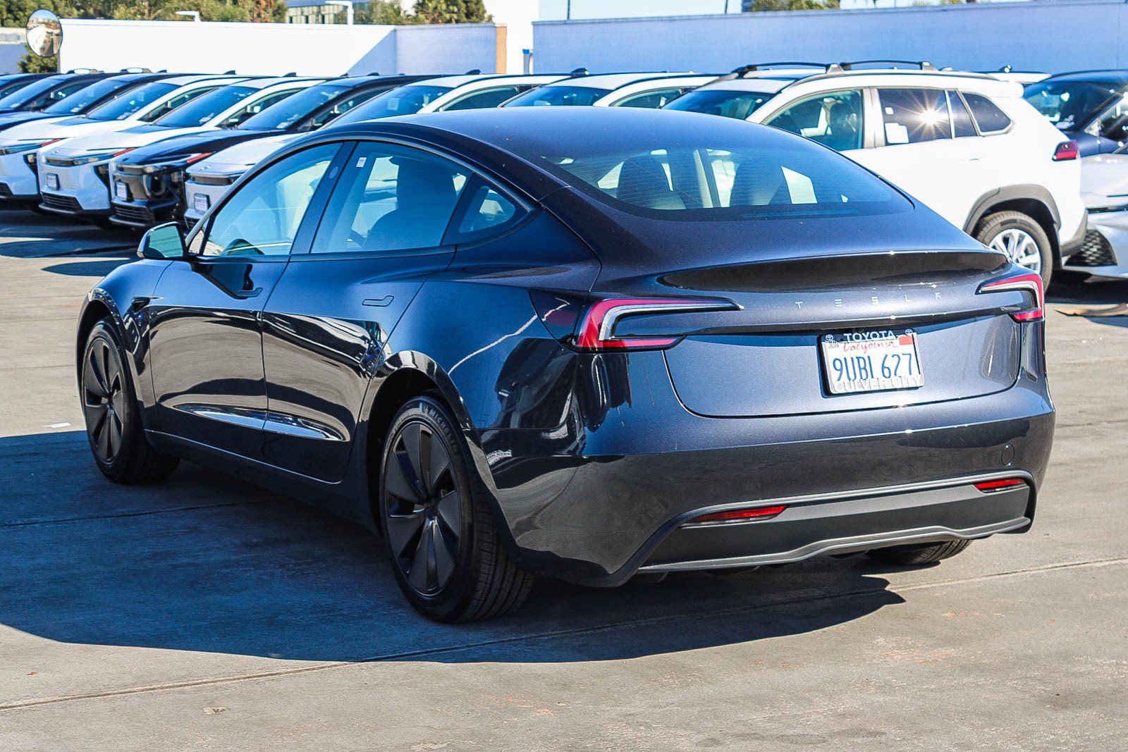 Used 2025 Tesla Model 3 Long Range image 7