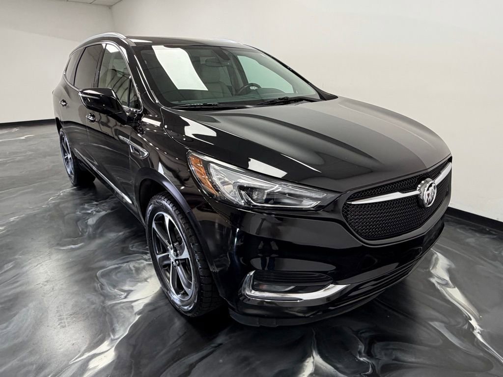 Used 2021 Buick Enclave Essence w/ Sport Touring Edition image 19