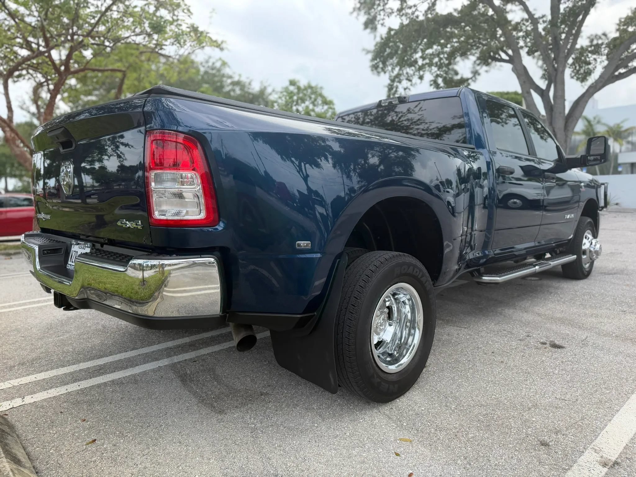 Used 2024 RAM 3500 Lone Star AWD/4WD image 10