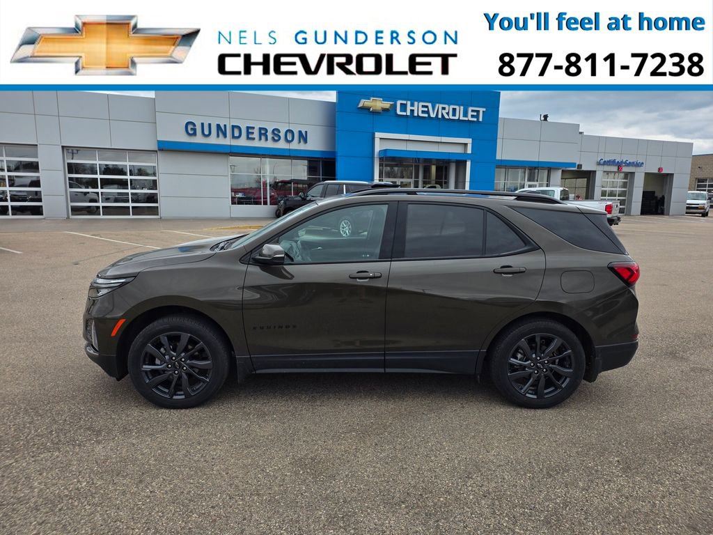 Used 2023 Chevrolet Equinox RS AWD/4WD image 3