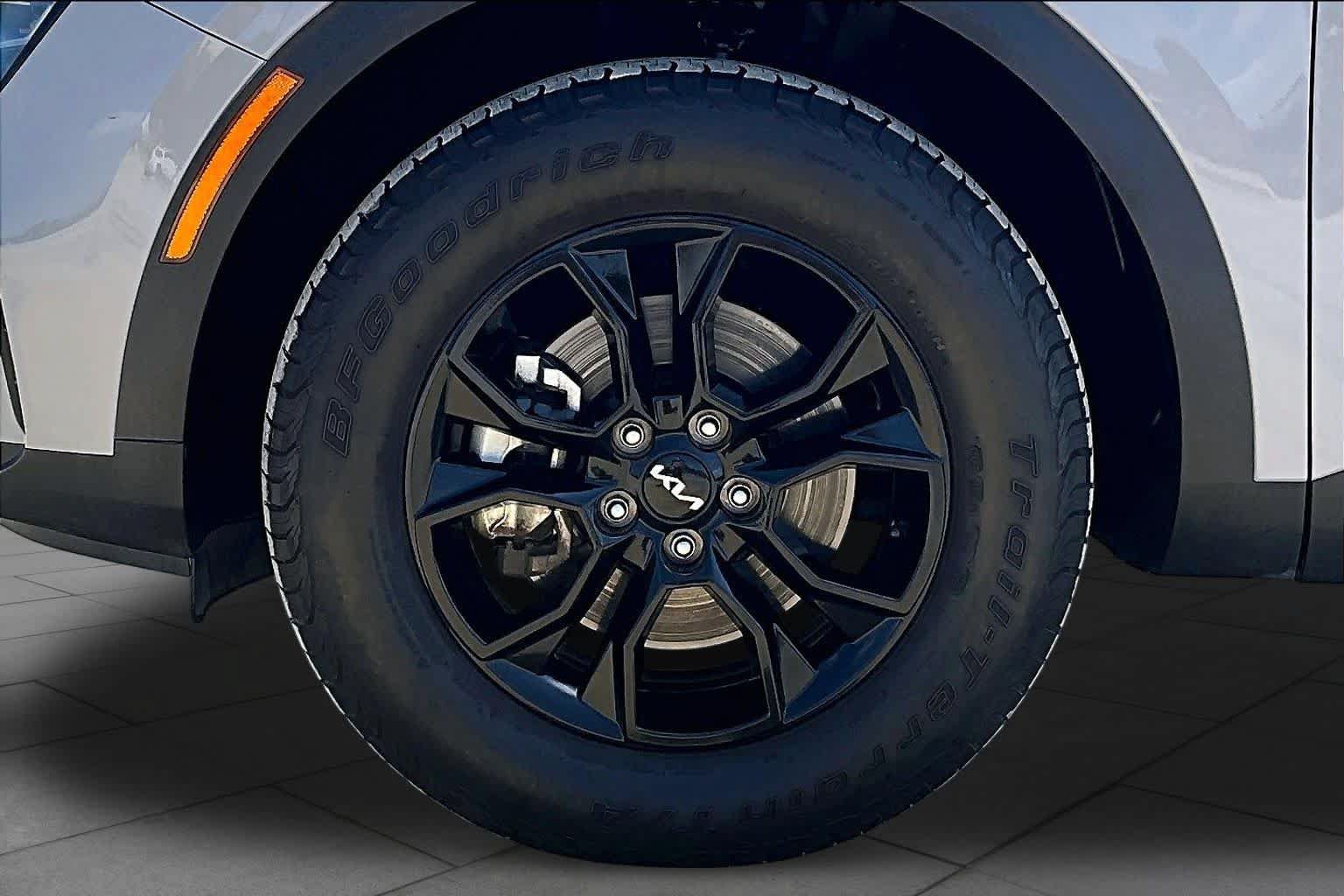 Certified 2024 Kia Sportage X-Pro AWD/4WD image 10