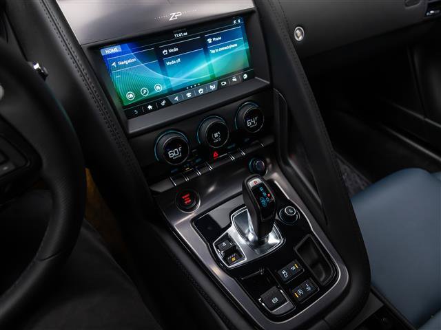 Used 2024 Jaguar F-TYPE R AWD/4WD image 28