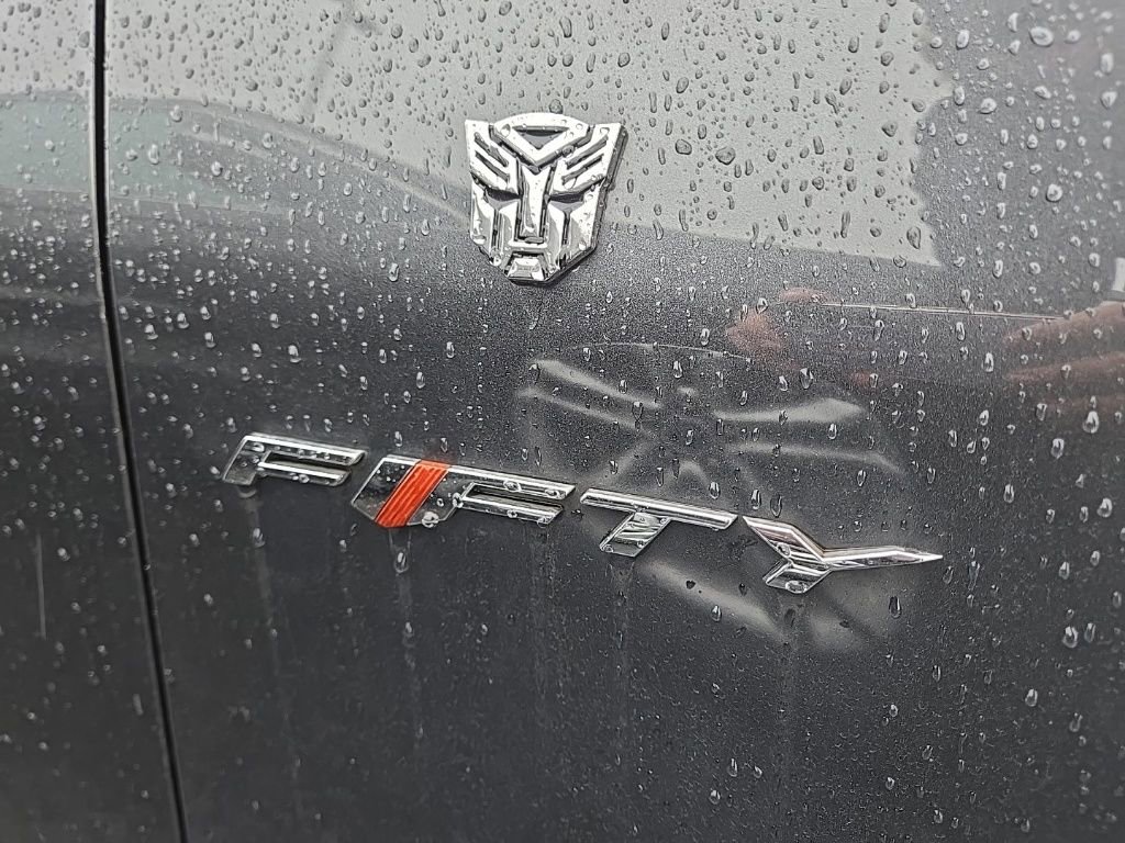 Used 2017 Chevrolet Camaro SS image 7