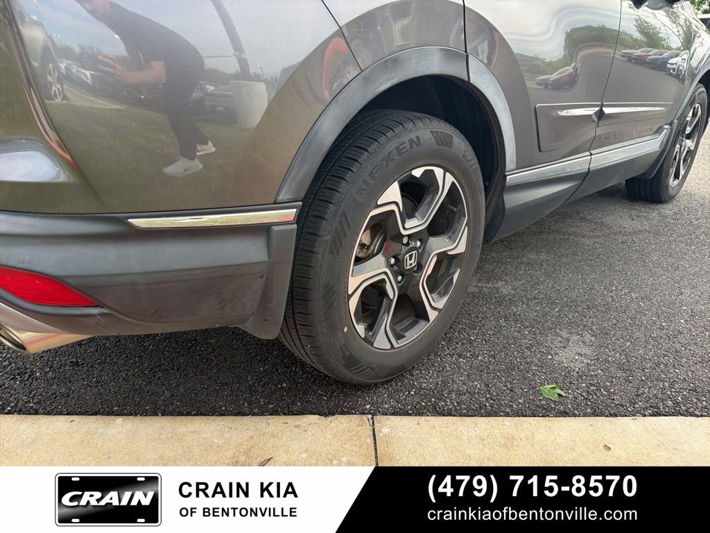 Used 2019 Honda CR-V Touring image 8