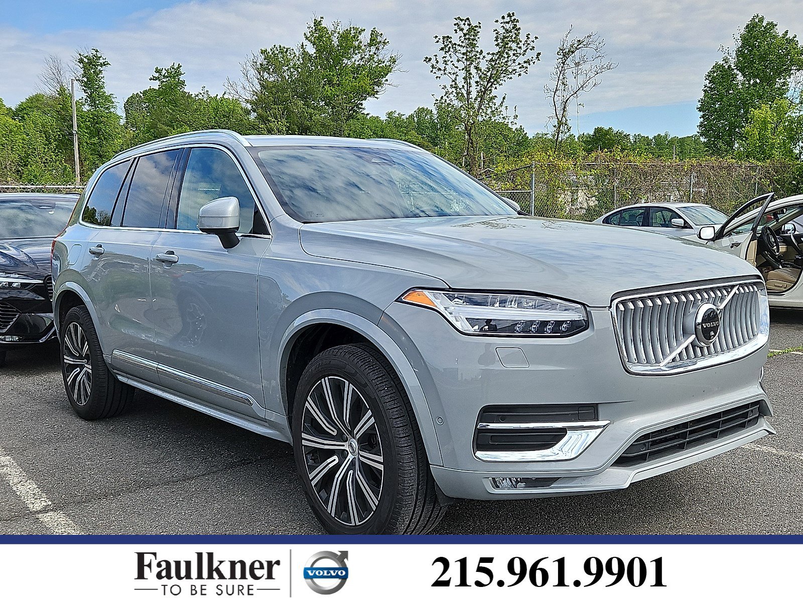 Used 2025 Volvo XC90 B6 Plus w/ Protection Package Premier AWD/4WD image 1