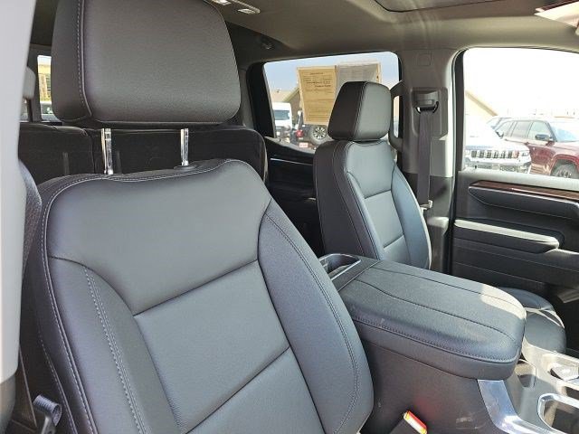 Used 2025 Chevrolet Silverado 1500 RST w/ RST All Star Premium Package AWD/4WD image 12