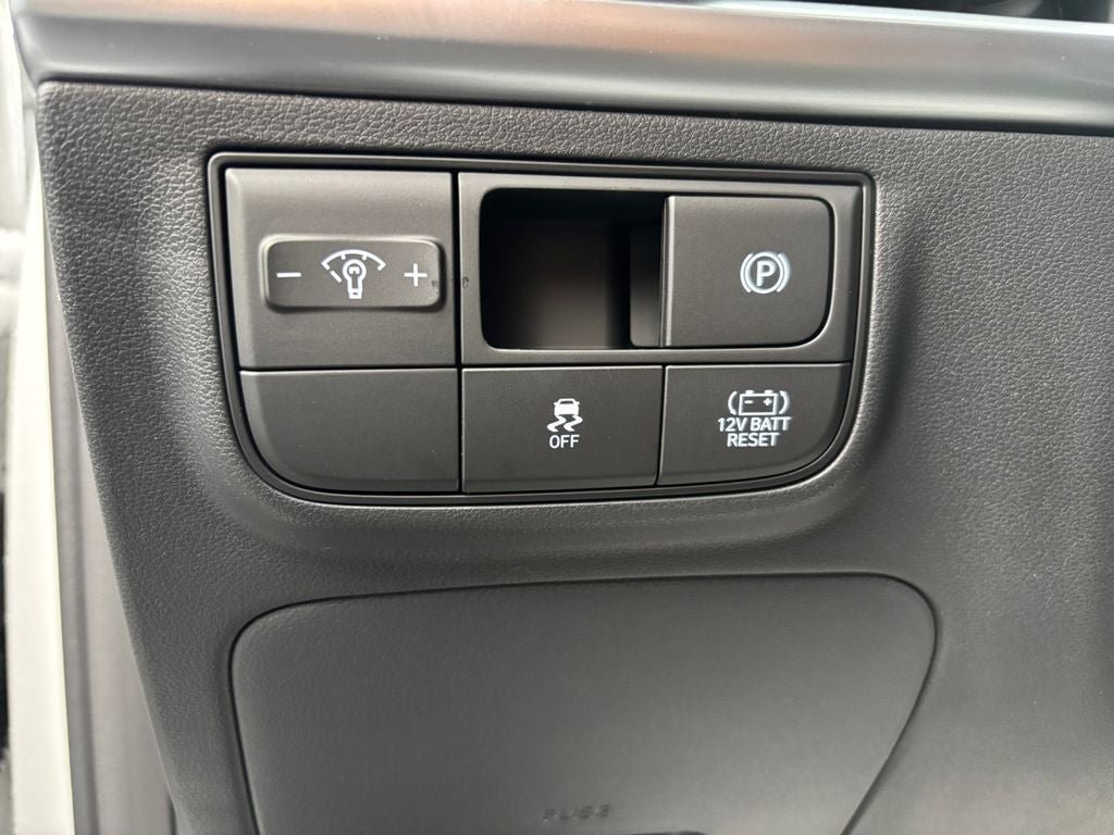 New 2026 Hyundai Tucson Blue SE AWD/4WD image 4