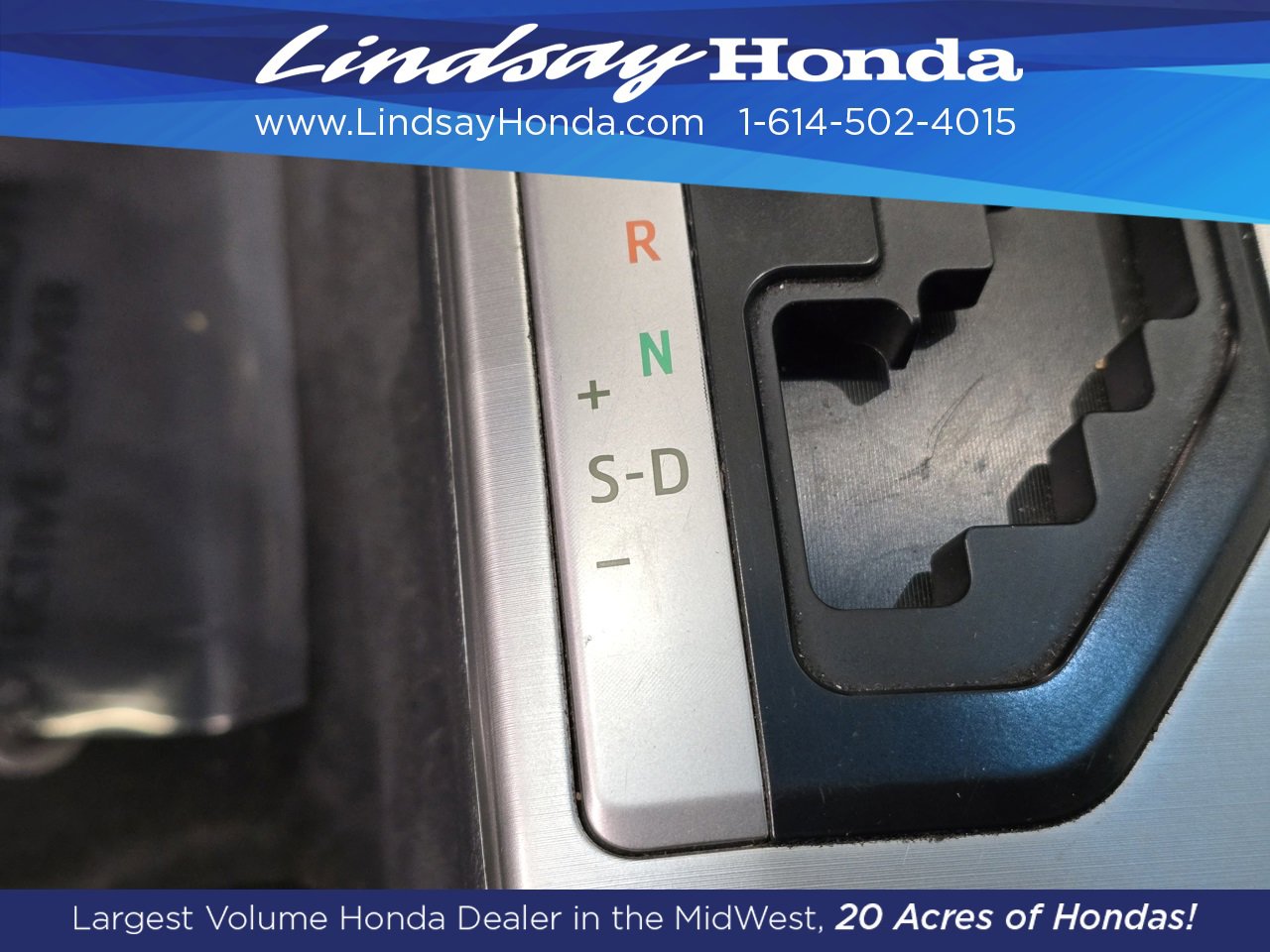 Used 2013 Toyota Camry SE image 19