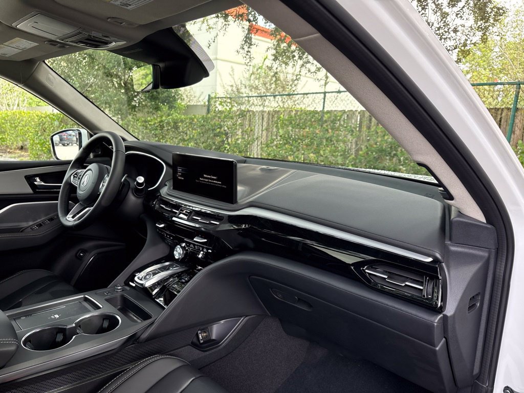 New 2026 Acura MDX w/ Technology Package FWD image 13
