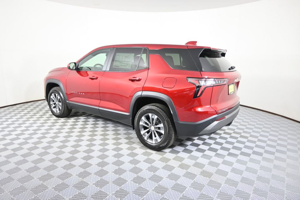 New 2026 Chevrolet Equinox LT w/ Convenience Package II image 4
