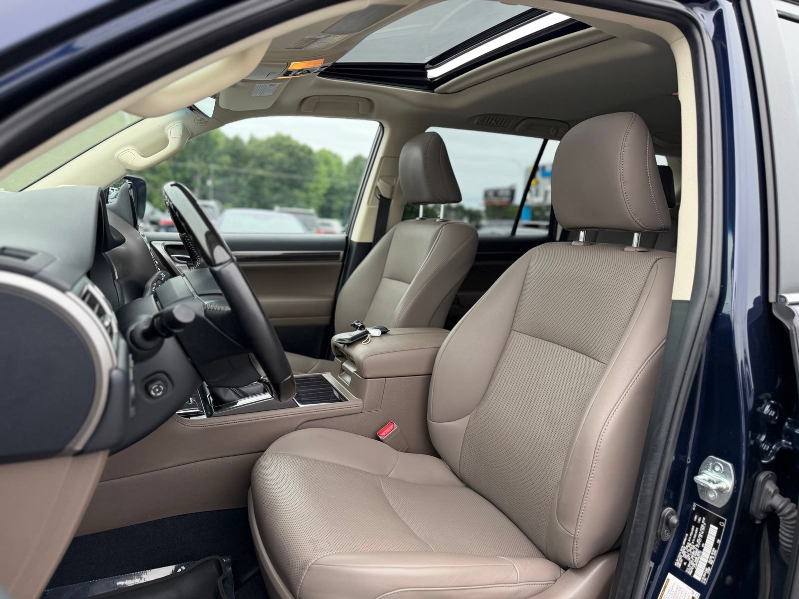 Used 2022 Lexus GX 460 Premium w/ Premium Plus Package AWD/4WD image 20