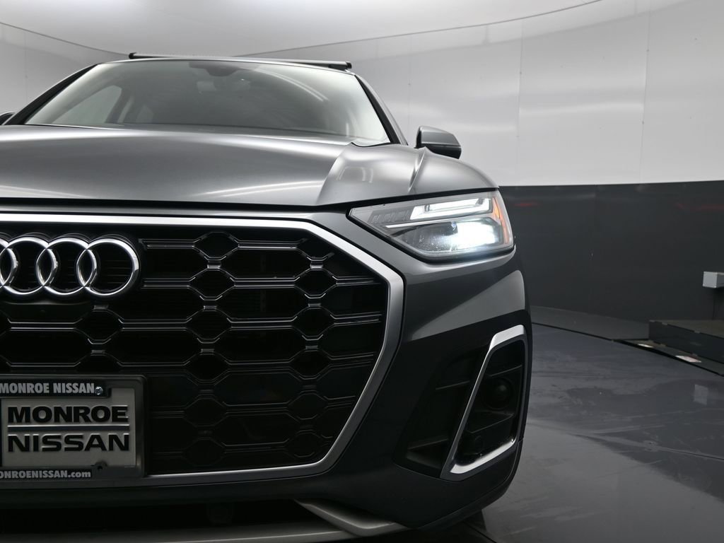 Used 2021 Audi Q5 e Premium Plus w/ Premium Plus Package image 15