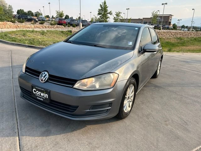 Used 2015 Volkswagen Golf S FWD image 3