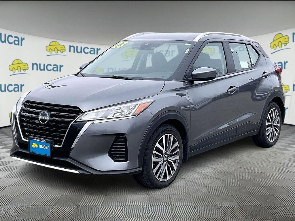 Used 2023 Nissan Kicks SV FWD image 3