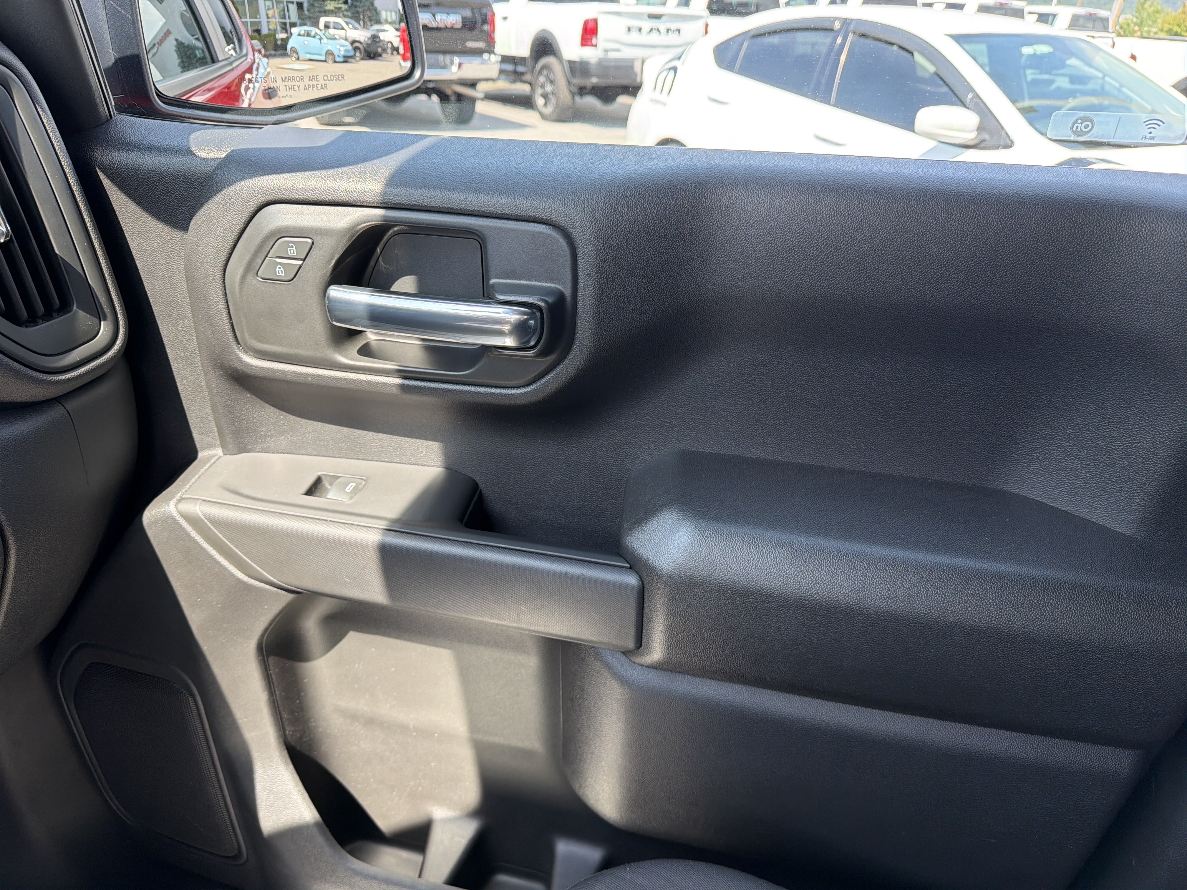 Used 2023 Chevrolet Silverado 1500 Custom AWD/4WD image 24