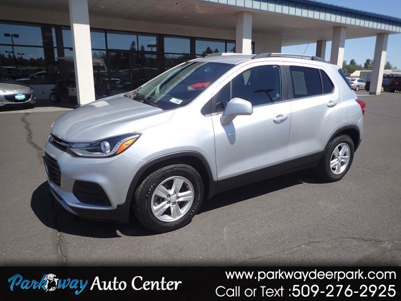 Used 2017 Chevrolet Trax LT FWD image 1