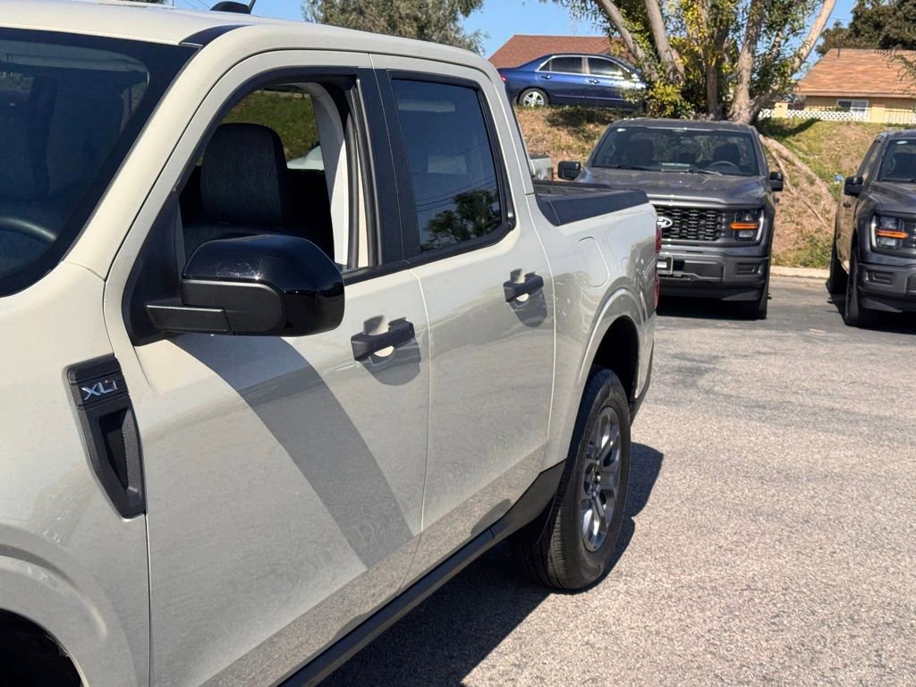 Used 2025 Ford Maverick XLT w/ XLT Luxury Package image 9