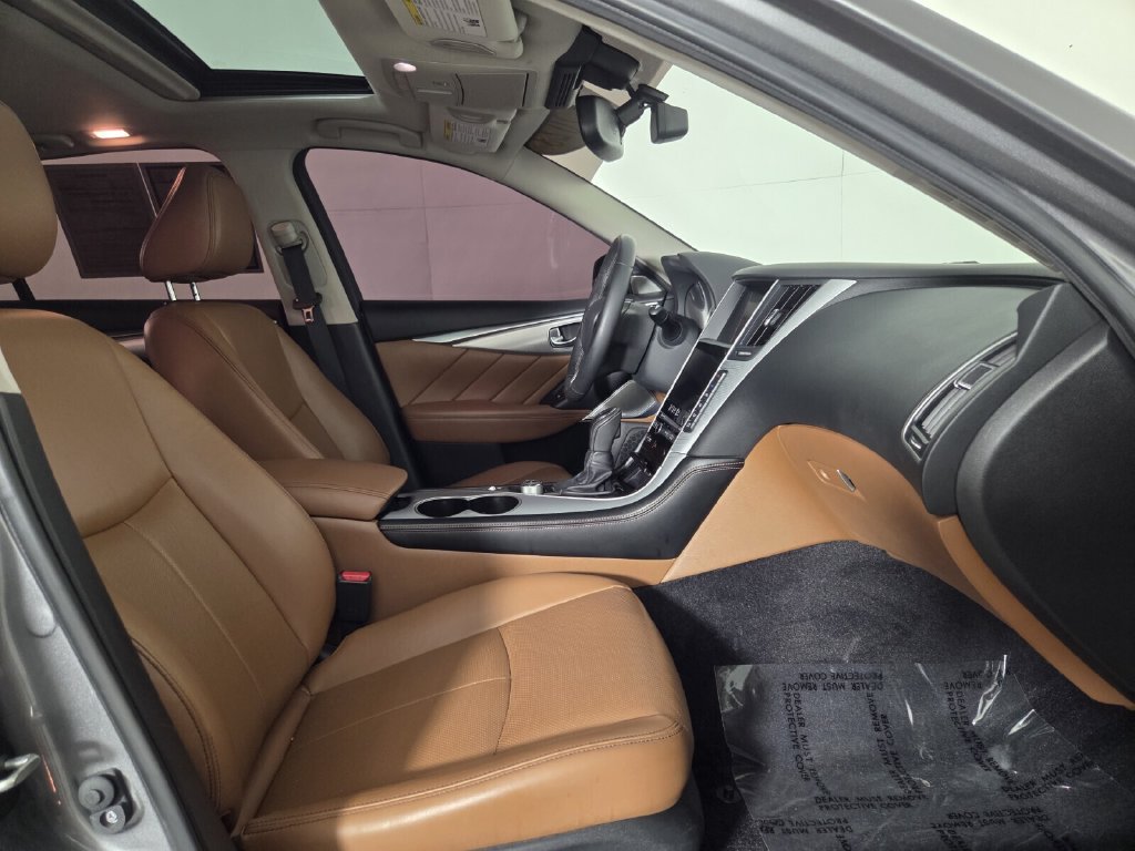 Used 2023 INFINITI Q50 Luxe w/ Cargo Package RWD image 32