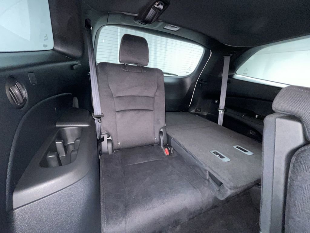 Used 2022 Honda Pilot Sport image 17