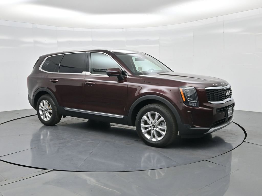 Certified 2022 Kia Telluride LX image 16