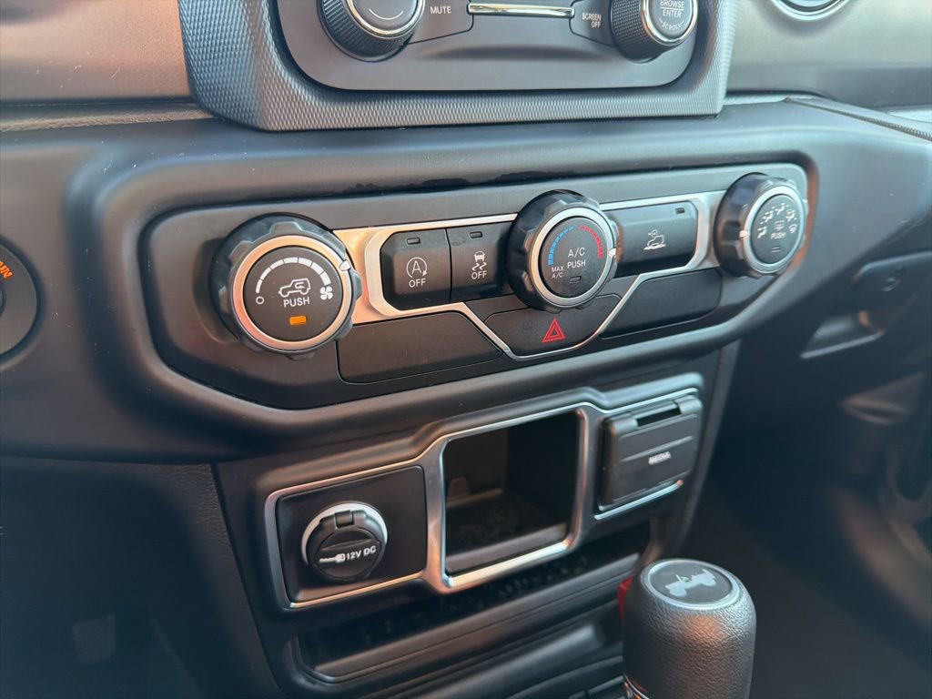 Used 2021 Jeep Wrangler Unlimited Sport image 31