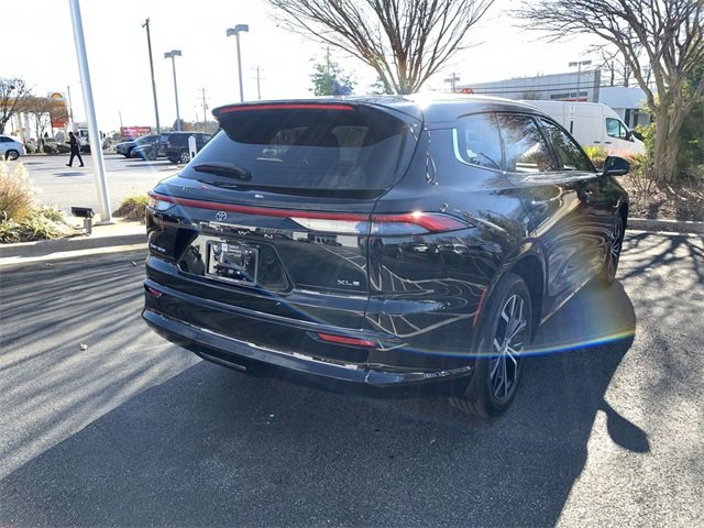 Used 2025 Toyota Crown Signia image 8