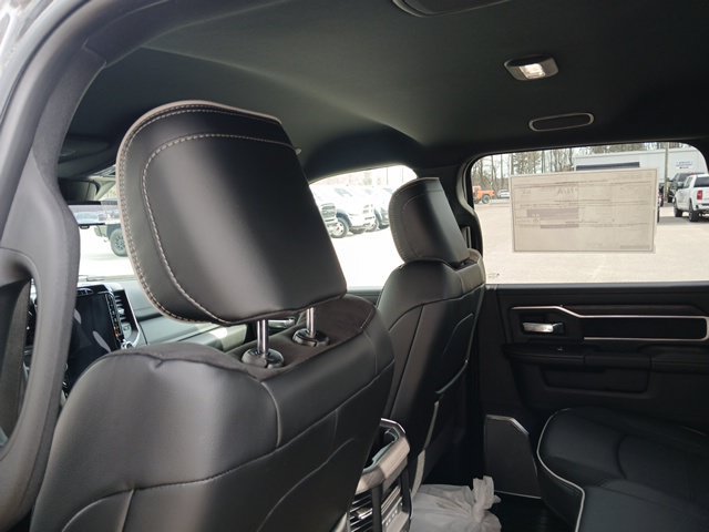 New 2026 RAM 4500 4x4 Crew Cab DRW w/ Laramie Trim Package image 11