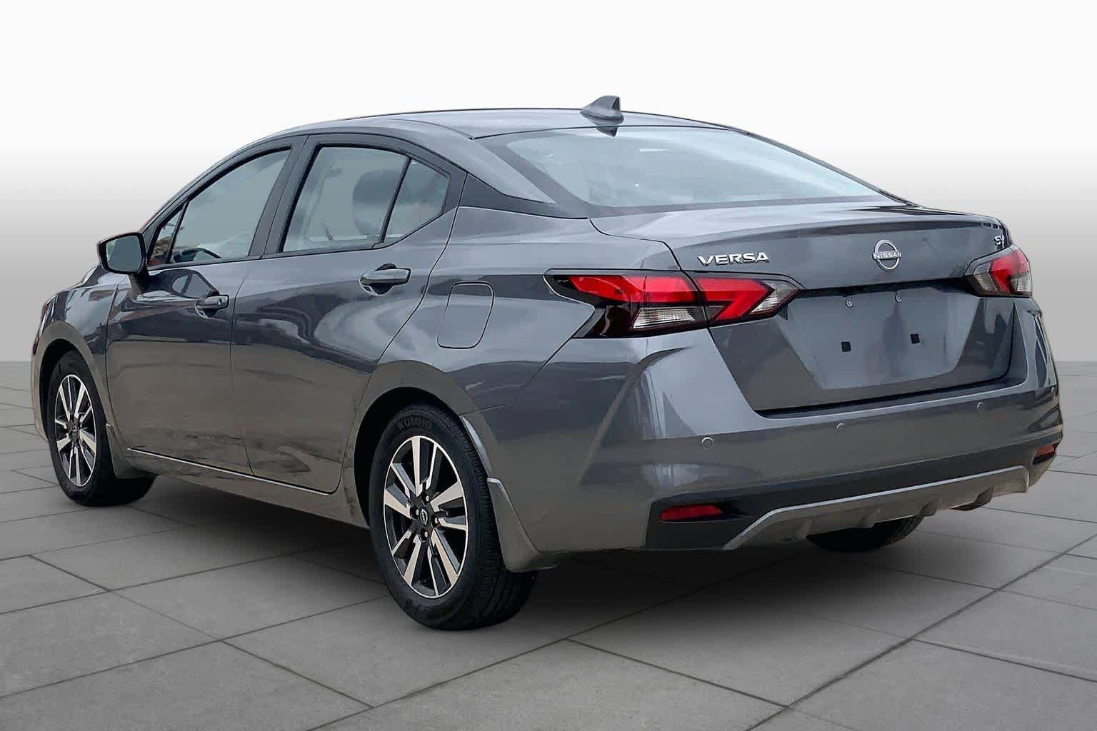 Used 2024 Nissan Versa SV w/ Trunk Package FWD image 12