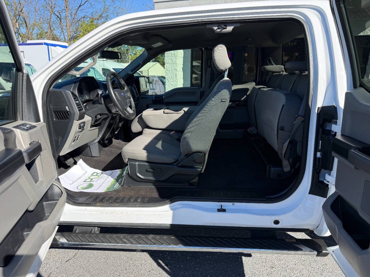 Used 2019 Ford F150 XLT w/ Equipment Group 301A Mid AWD/4WD image 29