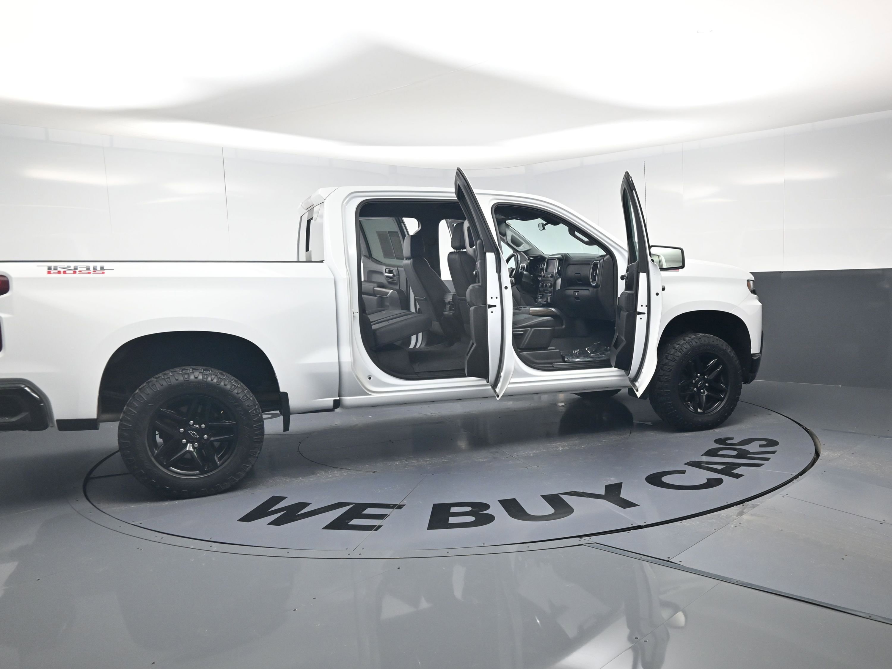 Used 2021 Chevrolet Silverado 1500 LT Trail Boss w/ Convenience Package II AWD/4WD image 26