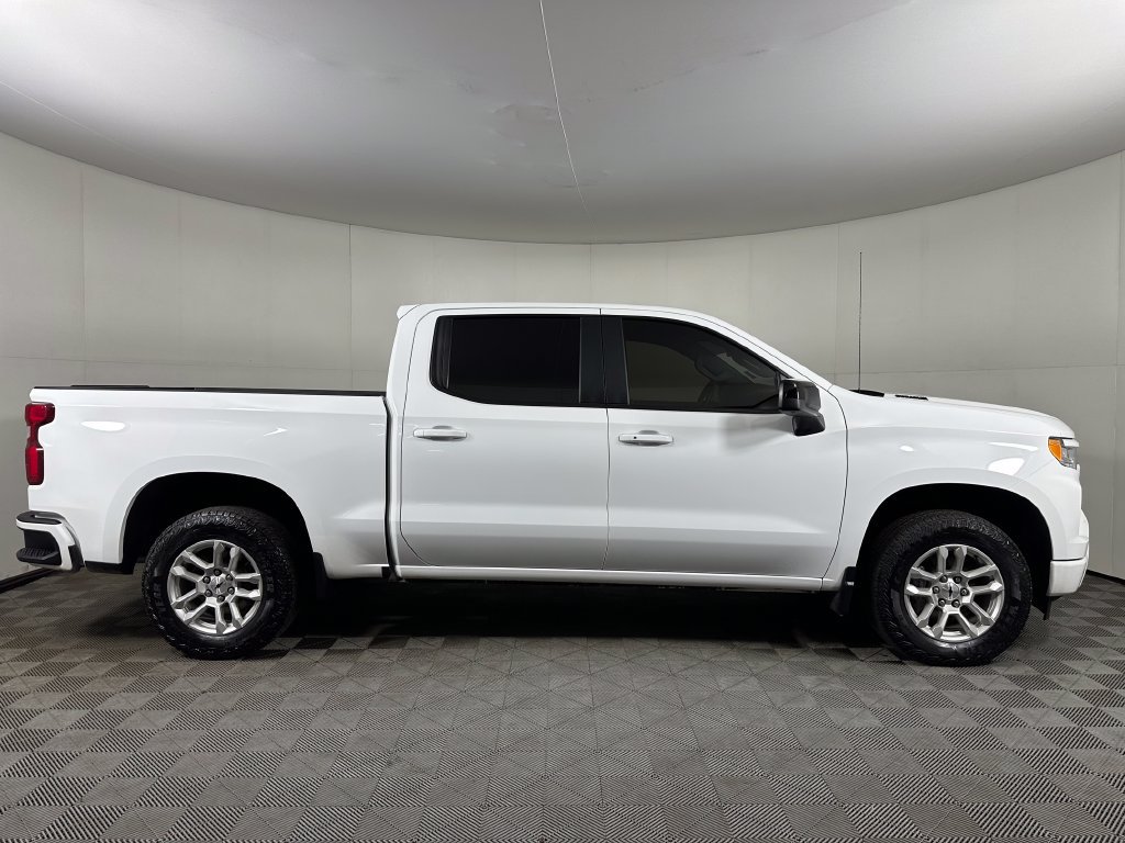 Used 2024 Chevrolet Silverado 1500 RST AWD/4WD image 6