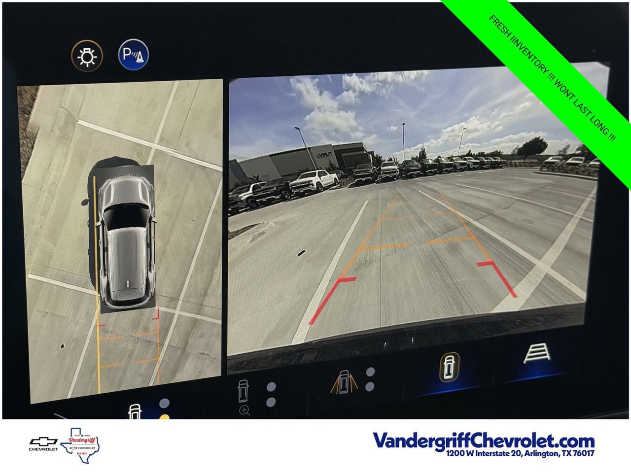 New 2026 Chevrolet Equinox LT w/ Safety and Technology Package FWD image 13