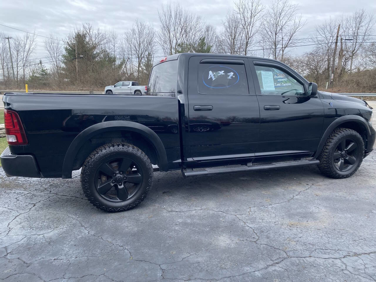 Used 2014 RAM 1500 Express AWD/4WD image 3