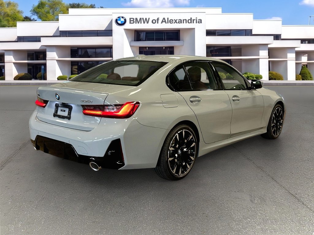 New 2026 BMW 330i xDrive Sedan w/ M Sport Package AWD/4WD image 5